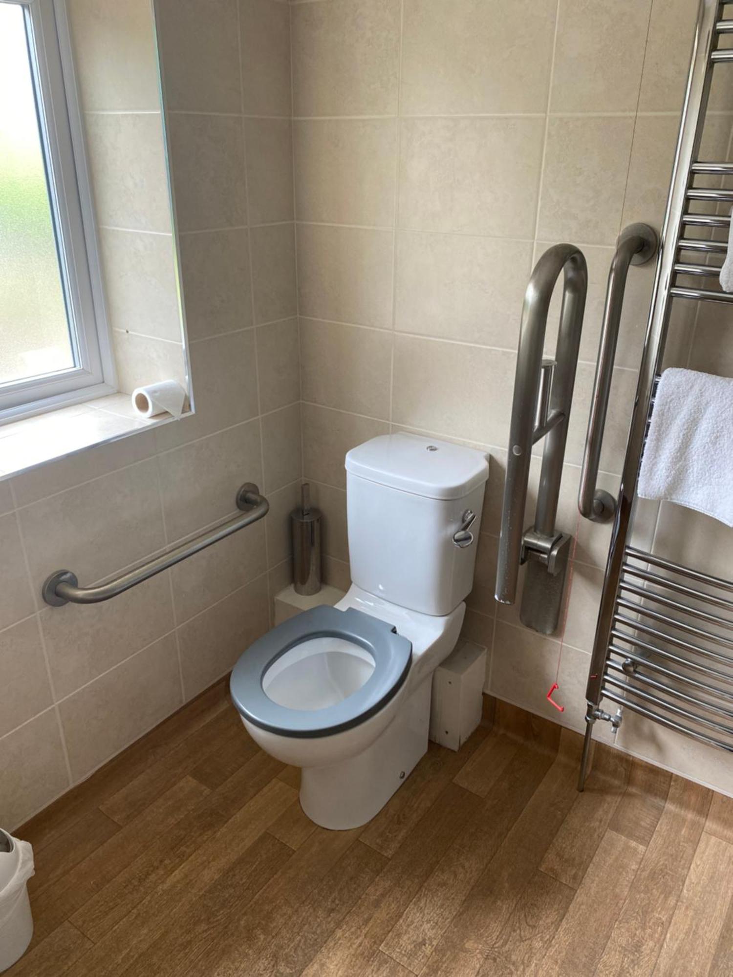 315 Bar&Restaurant Hotel Huddersfield Bagian luar foto